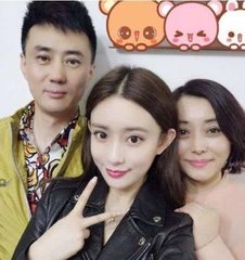 饮食类股票__AI综合分析报告点击查看!