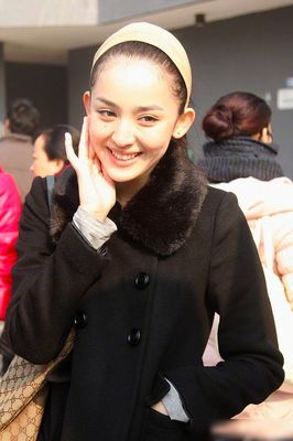 手机炒股软件分析基本面__女人炒股的10个忠告